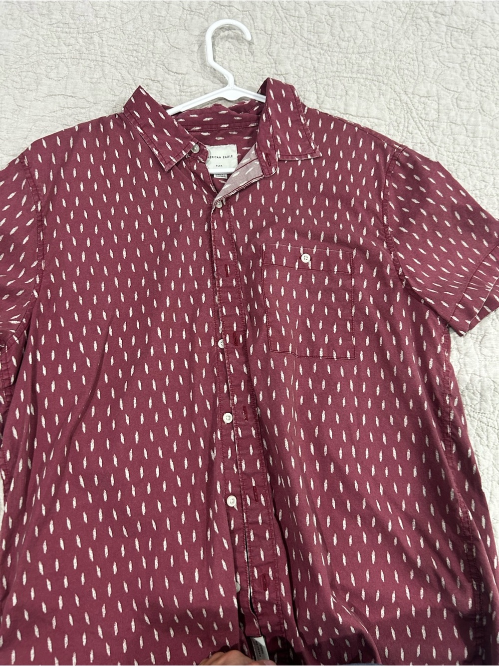American Eagle Outfitters Maroon Short-Sleeve Button-Up Shirt